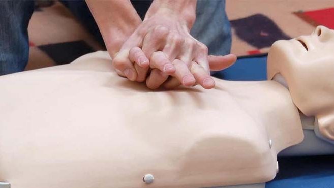 Automatic Defibrilator Training Course High Wycombe